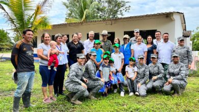 Photo of Grupo Aéreo de Casanare llevó bienestar a la escuela Policarpa Salavarrieta sede La Arenosa