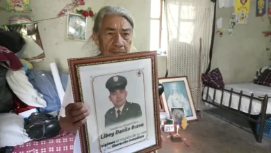 Photo of Madre del sargento Libey Danilo Bravo pide su liberación